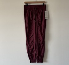 Lululemon Dance Studio Mid Rise Jogger UNLINE...