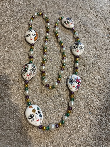 Masquerade Masks Mardi Gras Bead Necklace New Orleans Old School Retro Rare - Picture 2 of 6