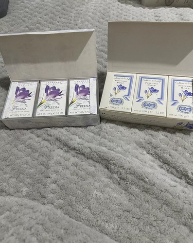 CRABTREE & EVELYN Freesia Soaps 100g Each X2 Boxes - Picture 1 of 7