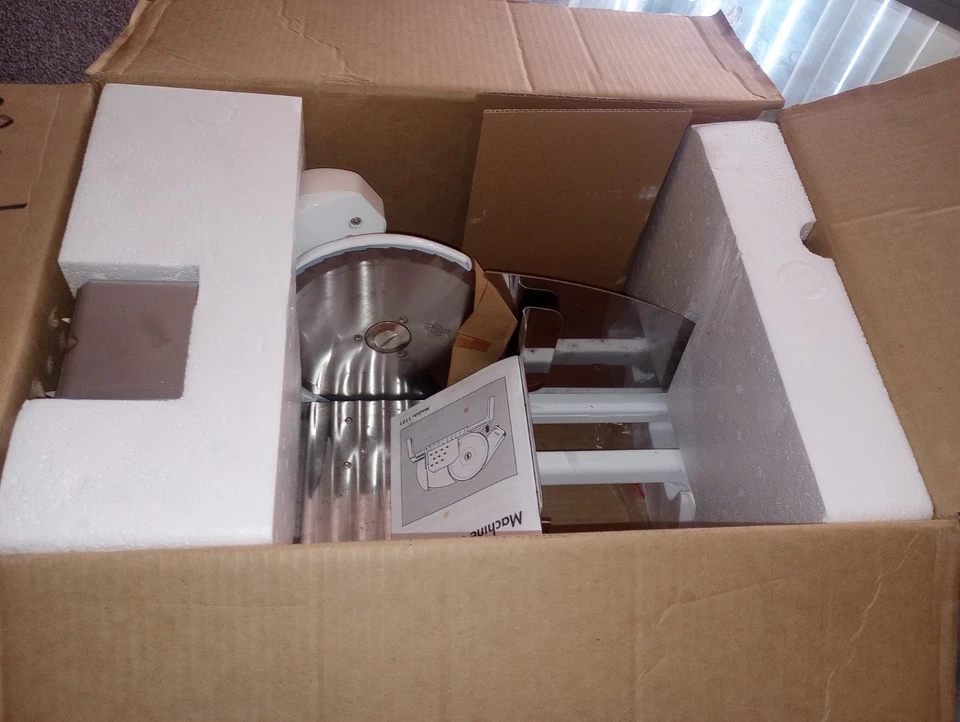 Cortadora de carne y queso Rival Precision  Foto 4 de 4