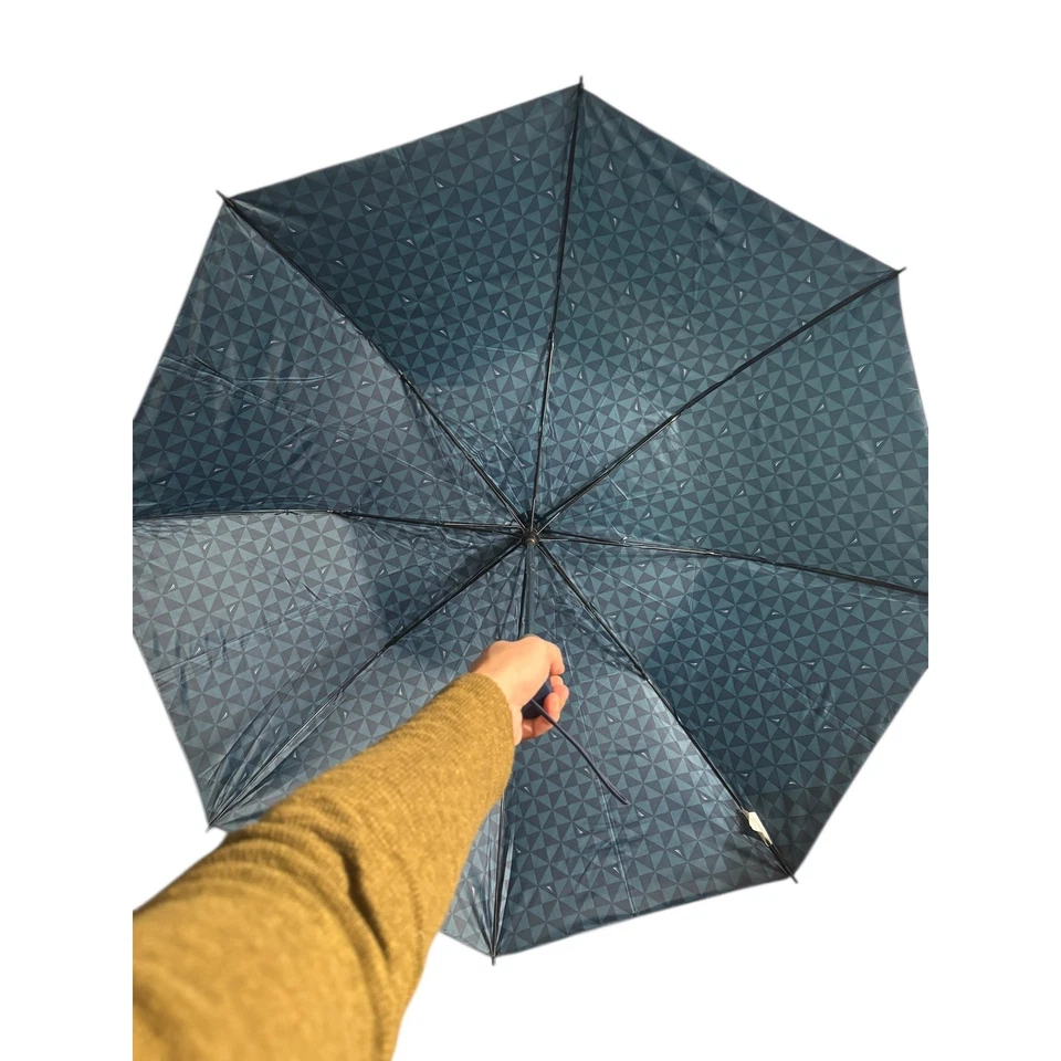 Acessórios de viagem Nautica compacto padrão triângulo geométrico guarda-chuva - Imagem 2 de 4
