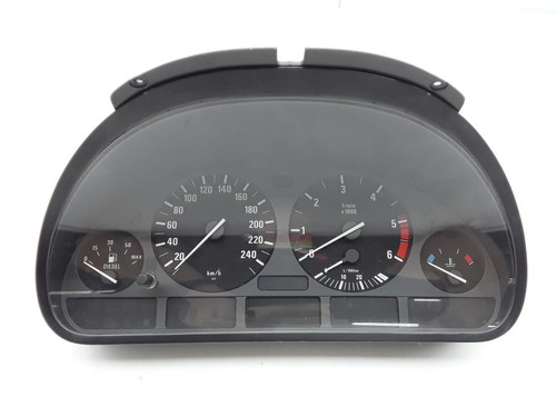 BMW E39 95-00 Tacho Tachometer Kombiinstrument 62118372357