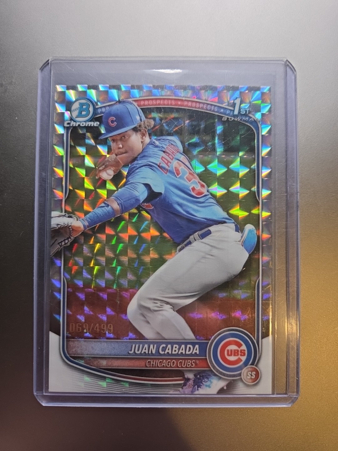 Juan Cabada 2025 Bowman Chrome 1st Geometric Refractor /499 Cubs