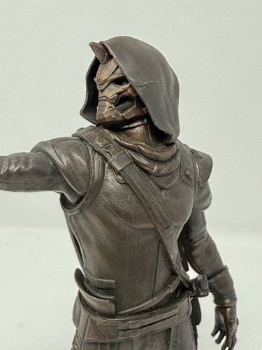 Destiny 2 Forsaken Cayde's Last Stand Statue NO CODE No Box nur Figur ohne Ständer - Bild 4 von 7