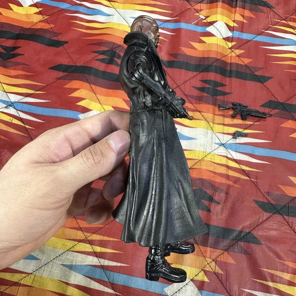 Nick Fury Marvel Legends Toys R Us НАСТОЯЩИЕ АГЕНТЫ ЩИТА Hasbro 6,5 дюйма Avengers MCU - Изображение 4 из 4