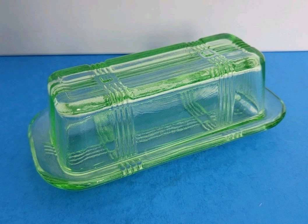 Green Glass Butter Dish With Lid For 1/4 lb. Stick - No Uranium Glass
Opens in a new window or tab