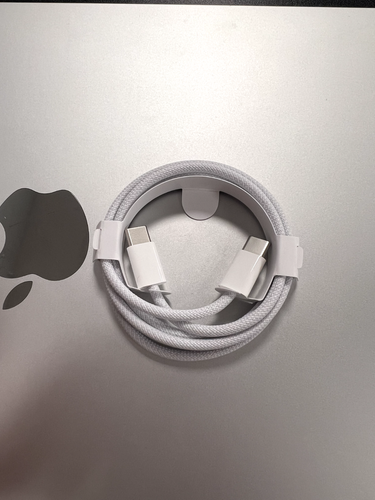 Genuine Apple USB-C to USB-C Fast Cable Charger Type C iPhone 15/15Pro Max A2795 - 第 1/5 張圖片