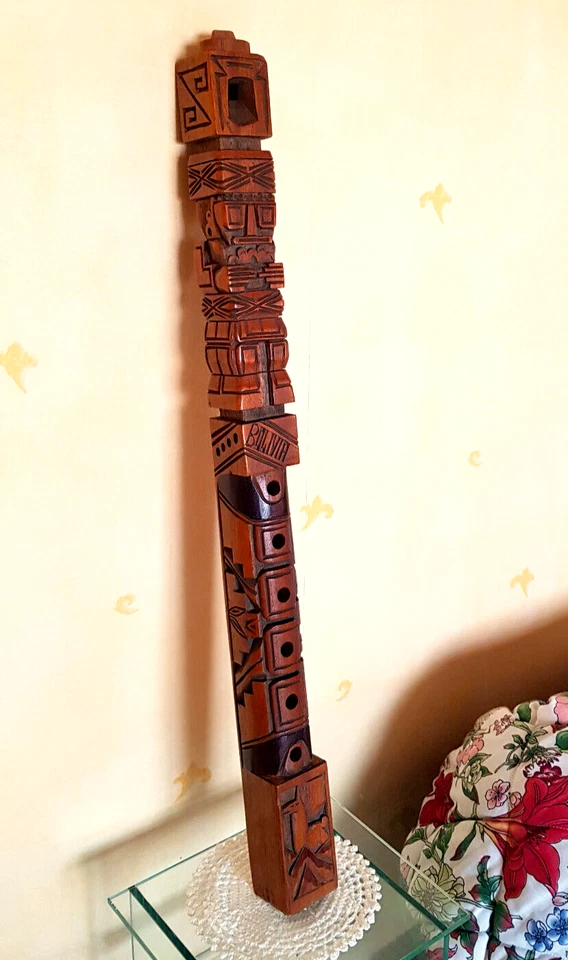 Magnifique Tarka grande flûte à bec 63 cm en acajou massif sculptée main Bolivie - Photo 4/4