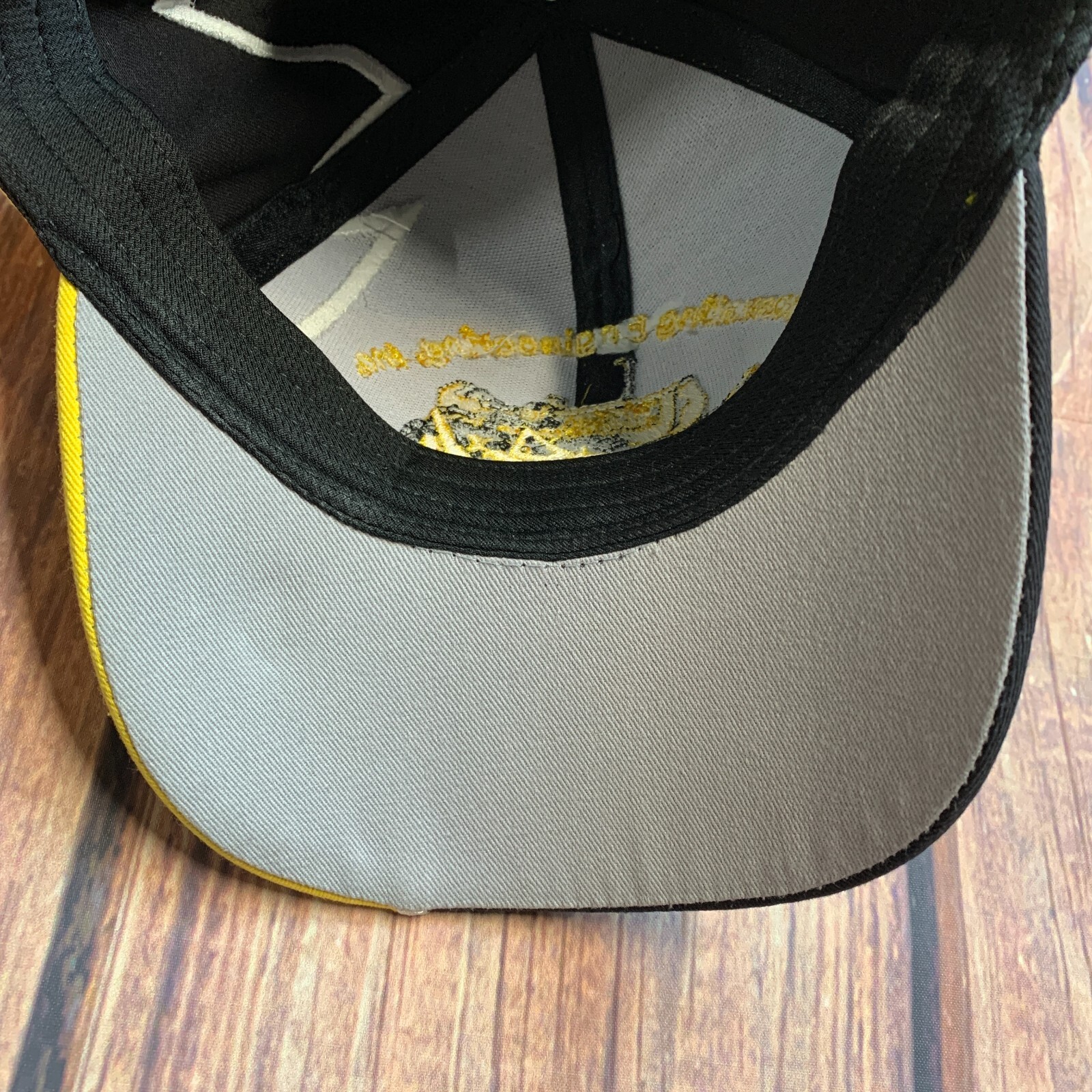 Excavating Engineering Inc Embroidered Lightning … - image 8