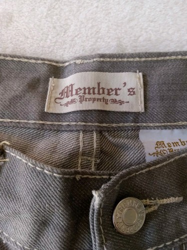 Size 34, Members Gray Jeans Shorts - Picture 4 of 8