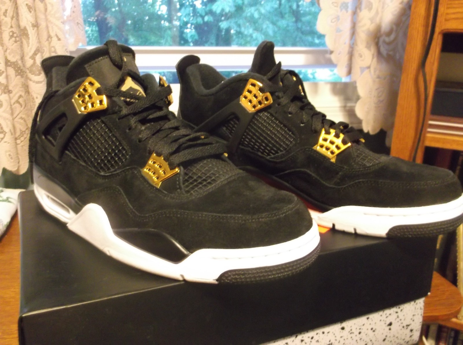 Nike Air Jordan 4 Retro Royalty Black Gold Mens Sz 10.5 Nike Air Jordan 4 Retro Royalty Black Gold Mens Sz 10.5