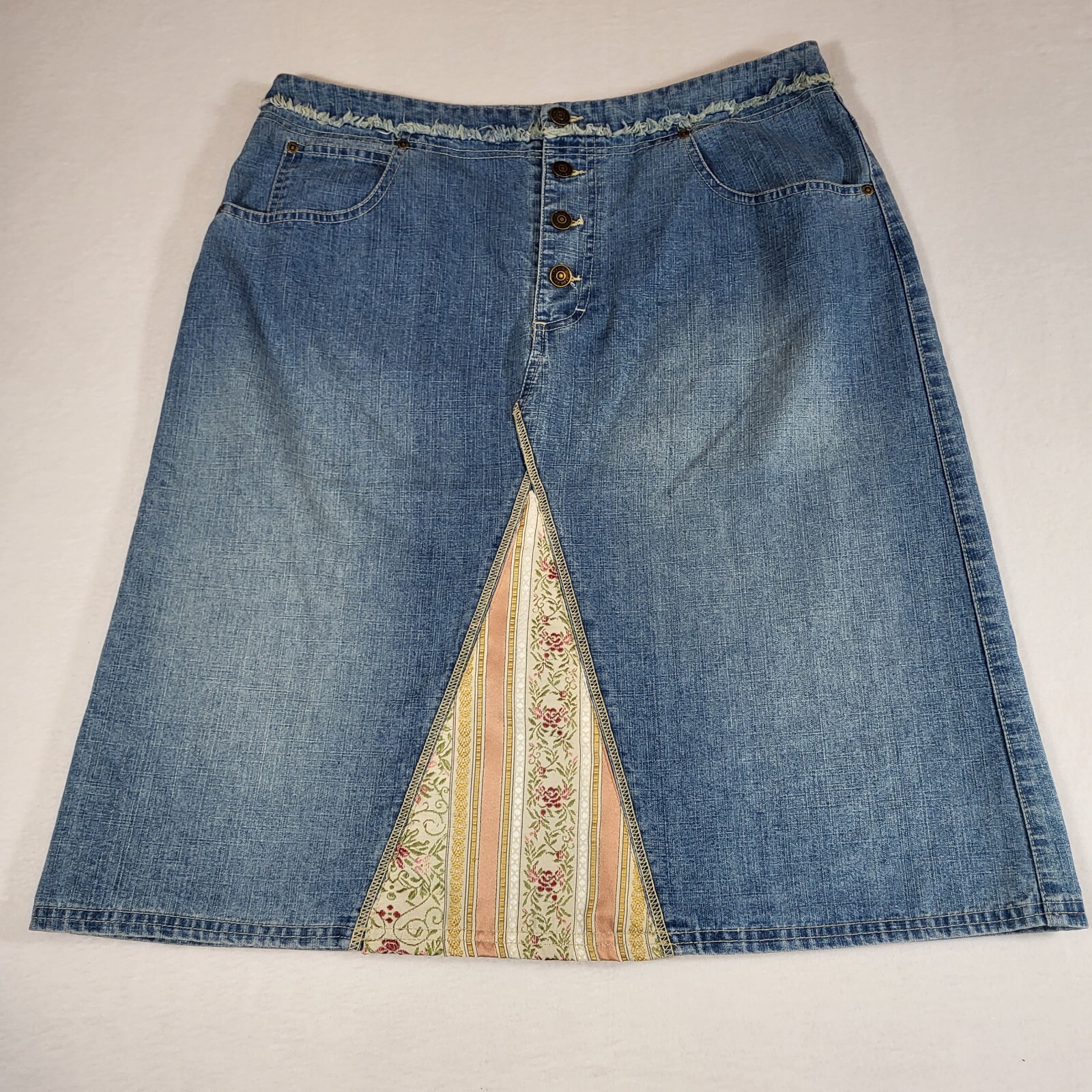 Vintage Gloria Vanderbilt Skirt Women 14 Denim Patchwork Frayed Back Slit Button