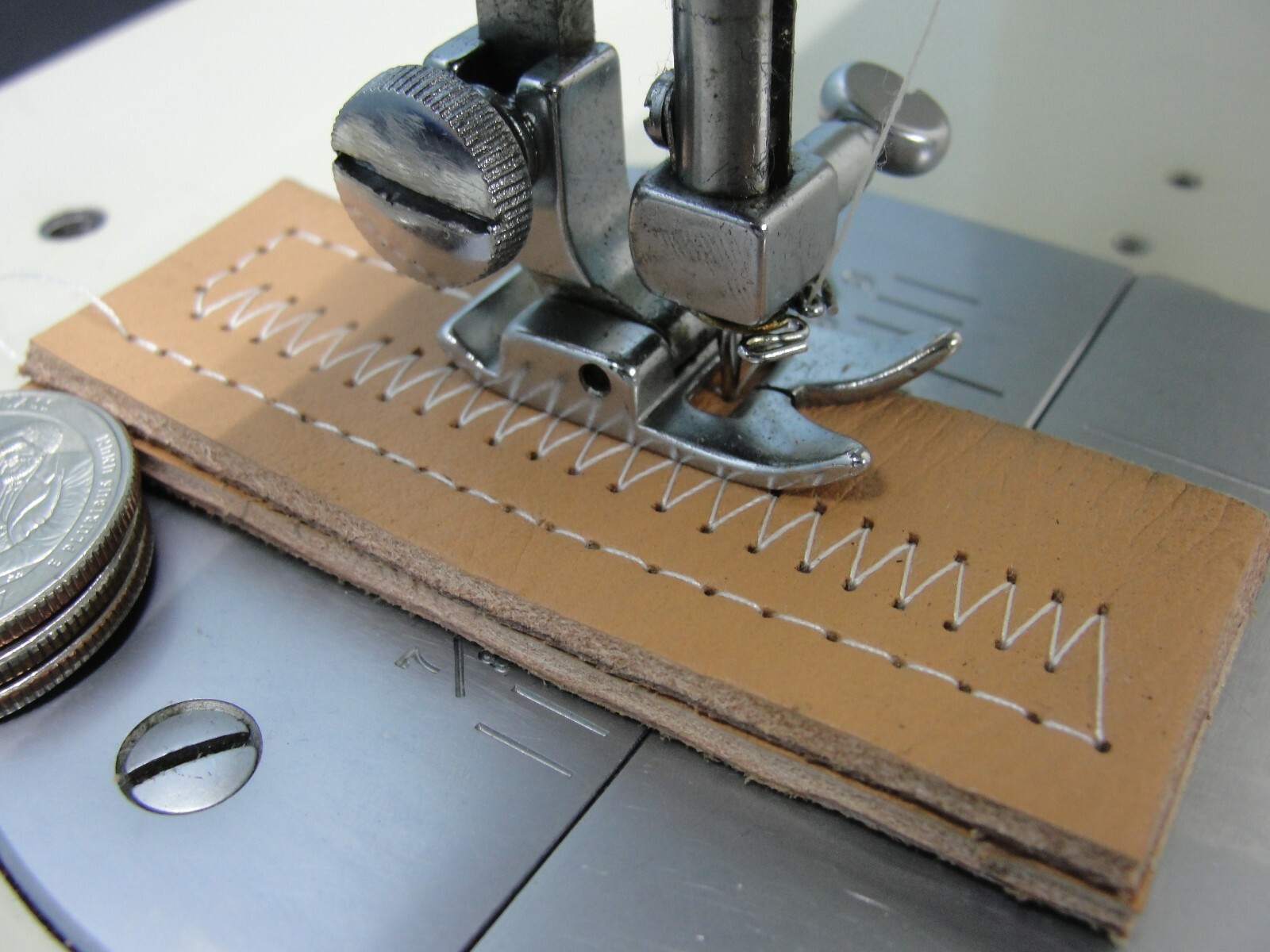 HEAVY DUTY INDUSTRIAL STRENGTH CLASS 15 SEWING MACHINE ALL STEEL s l1600 - HEAVY DUTY INDUSTRIAL STRENGTH CLASS 15 SEWING MACHINE ALL STEEL
