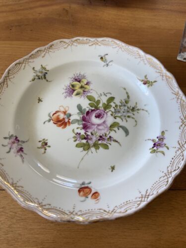 Meissen Purple Floral Plate Cottage Core Grandma Core Detailed Edge Gold Trim - Picture 4 of 8