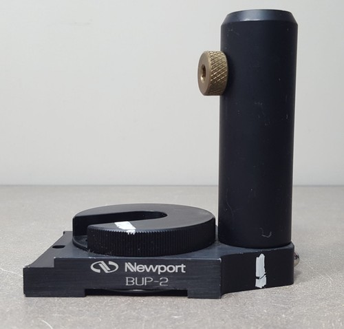 Flexibilidad de posicionamiento base universal Newport BUP-2 + disco de rotación libre - Imagen 7 de 12