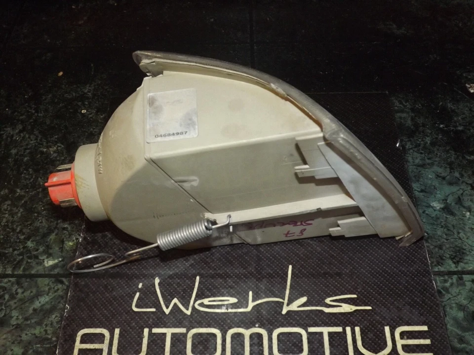 87-91 OEM Sterling 825 827 SL Conjunto de lámpara de luz de esquina delantera lado del conductor FL L Foto 3 de 4