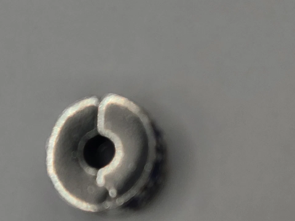 Pandora Momentos Plata Esterlina Azul Circonita cúbica Pavé Clip Dije 791817NSBMX Foto 3 de 4