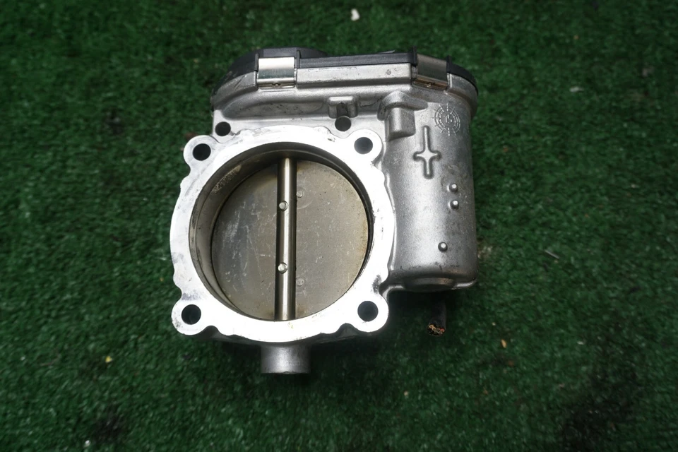 Корпус дроссельной заслонки 2016 DODGE CHARGER SX 3,6 л от оригинального производителя 2203050142 - Изображение 3 из 3