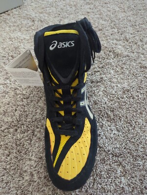 New with tags ASICS aggressor yellow/silver/black wrestling