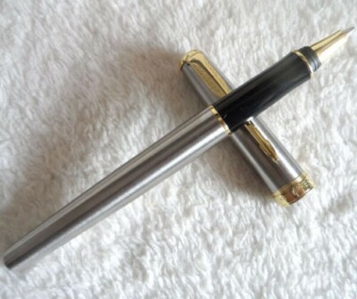 Good Stainless Steel Parker Sonnet Series Fine (F) Nib Rollerball pen Black Ink