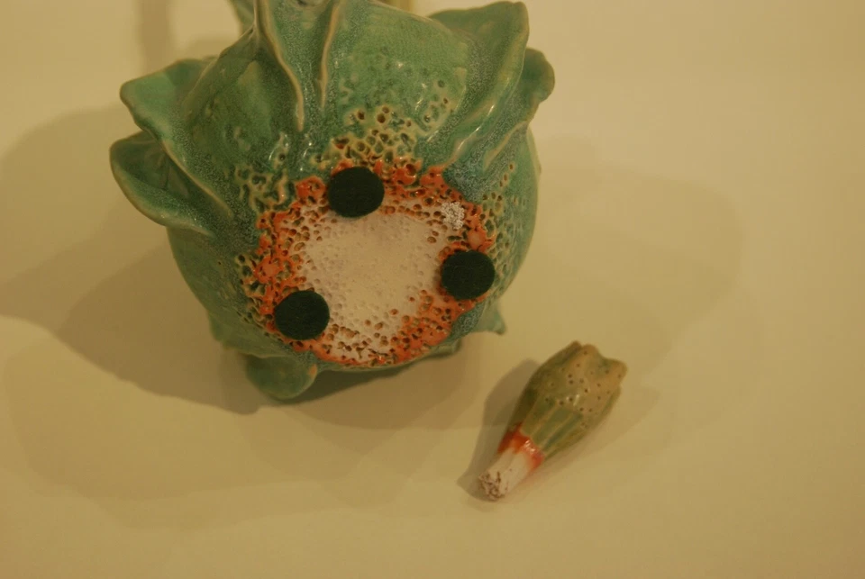 ARTS AND CRAFTS STYLE TEAPOT BY SAN DIEGO MASTER POTTER DAVID CUZICK  - Image 4 of 4