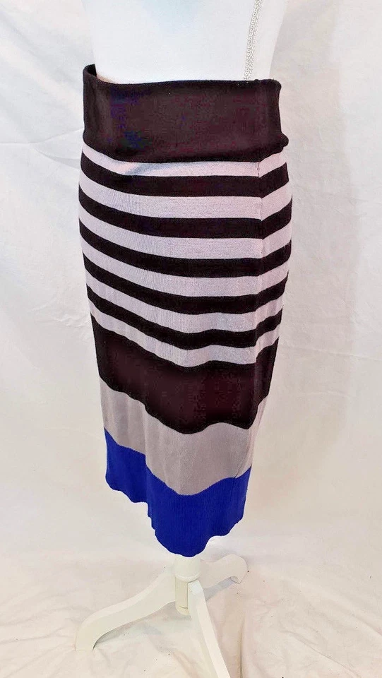 Falda tejida a rayas gris/negro Derek Heart para mujer talla L Foto 4 de 4