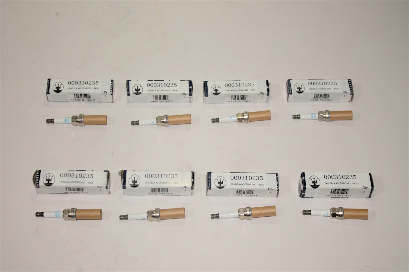 Maserati Ghibli Quattroporte GTS & Levante Spark Plugs Set Of 8 - Genuine