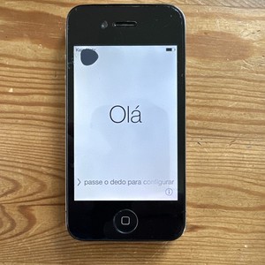 Apple iPhone 4 16GB Schwarz A1332 - Funktioniert aber Displayschaden