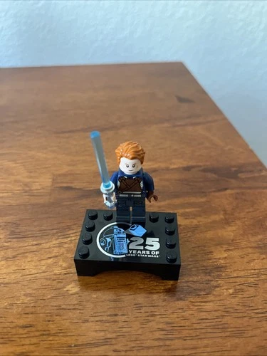 LEGO NEW Star Wars Cal Kestis Minifigure with Stand