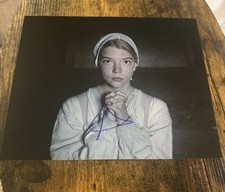 Anya Taylor Joy "The Witch"  Actress Signed 8 x 10 Photo w/COA & Proof Must See