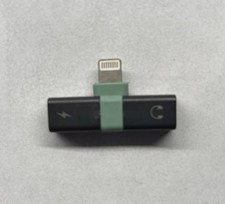 2 In-1 Mini Splitter adapter Charger Audio For iPhone