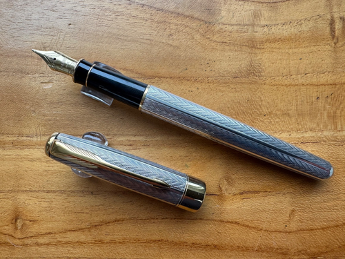 Parker Sonnet Fougeres Sterling Silver GT Fountain Pen - 1993 - Picture 2 of 13