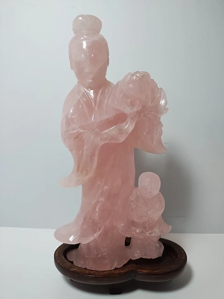 Antigua estatua china tallada de cuarzo rosa cristal Kwan Yin Guanyin mujer niño Foto 2 de 4