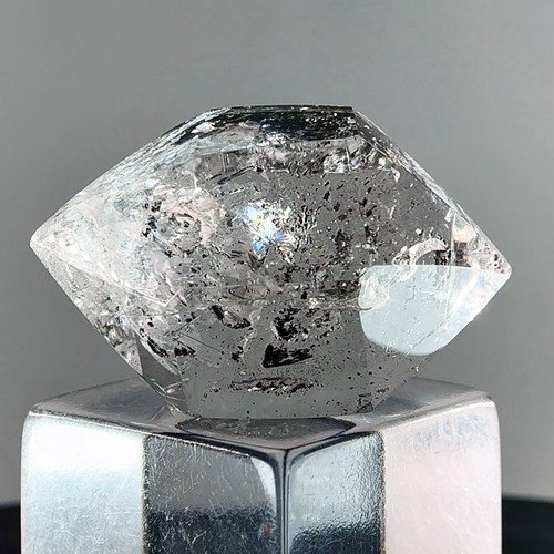 2 Moving Bubbles! Rare Optical Clarity Rainbow Tibetan Quartz Enhydro Crystal - Picture 3 of 10