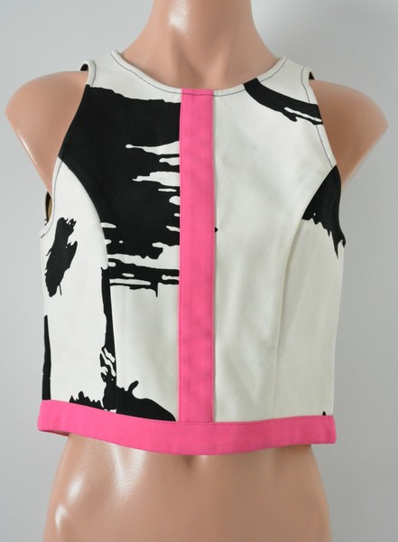 Piper Lane Top Womens Size 8 White Black Pink Crop Blouse Sleeveless Exposed Zip