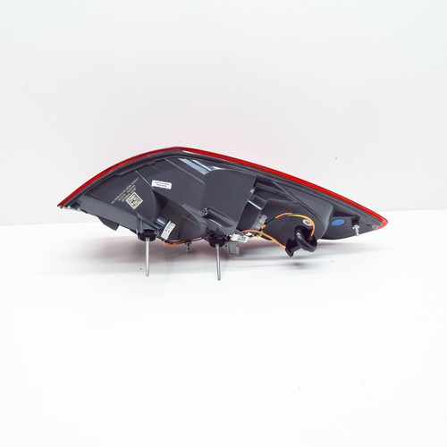FORD FOCUS MK4 Estate Outer Rear Right Taillight Lamp 2603191 NEW GENUINE - Picture 5 of 10