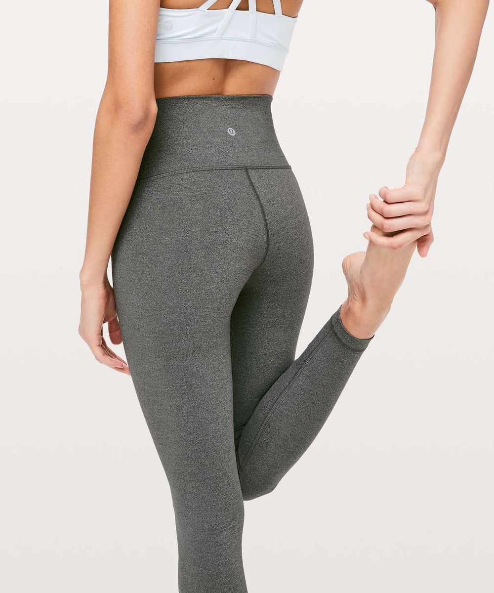 タグ付・未使用品　ルルレモン　Wunder Under Crop 2 Lululemon Wunder Under Crop II *Roll Down Scallop Full-On