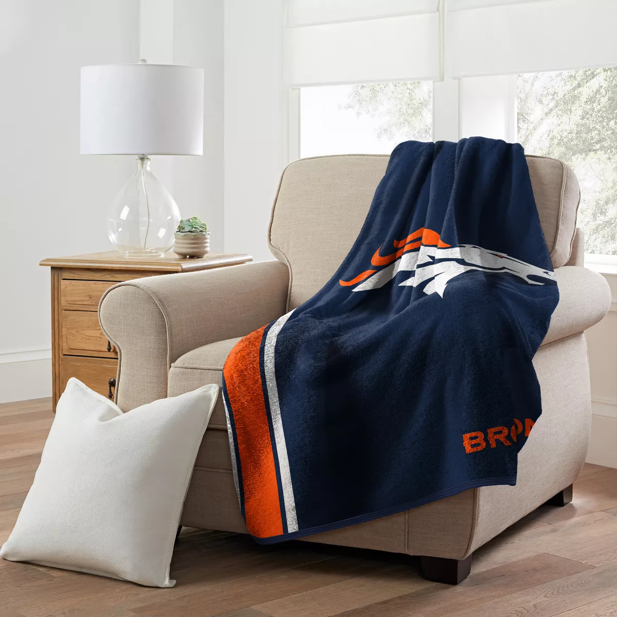 Nfl sherpa blanket hot sale