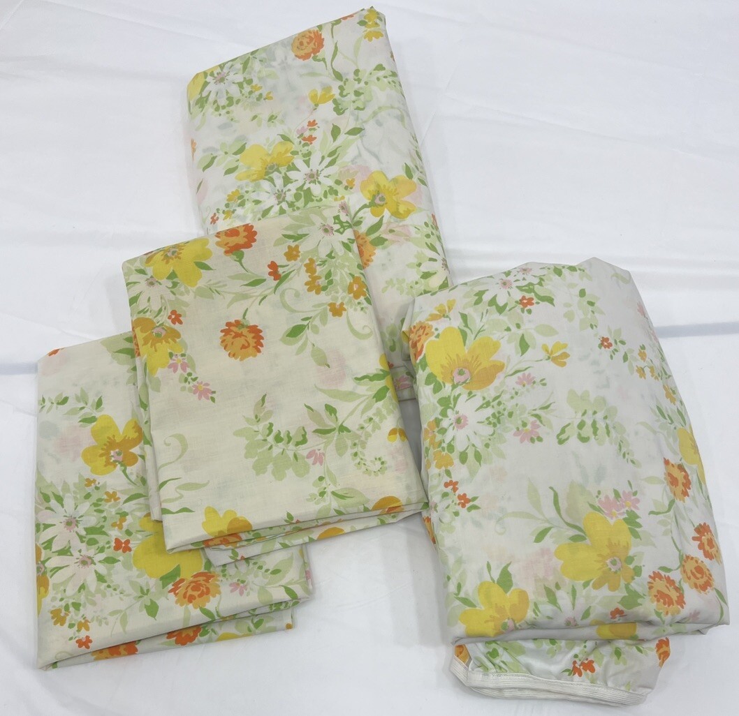 Vintage 70s Penneys Queen Sheet Set Floral Daisy Flat Fitted Cases 4 PC