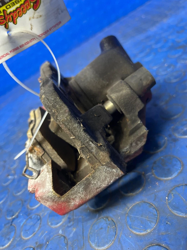 Оригинальный суппорт переднего тормоза для Jaguar XK8 1997 1998 годов выпуска правая сторона со стороны пассажира JLM20078 - Изображение 2 из 4