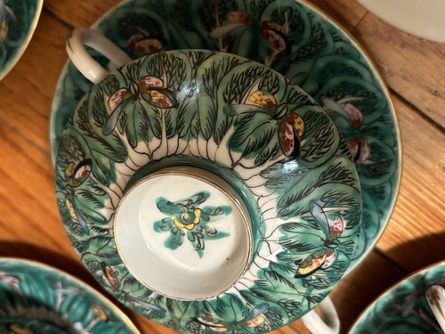 Rare Bok Choy 7+ Soup Cup Saucer Lid Porcelain Cabbage Butterfly Famille Verte - Picture 12 of 12