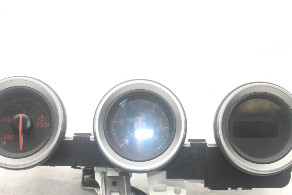 Nissan 370Z Z34 2016 cupé #186 medidor de aceite voltios pantalla centro tablero indicador Foto 3 de 4