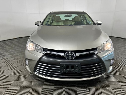 2016 Toyota Camry - Picture 8 of 12