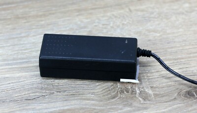 LEI NU20-8120166-I1 AC Adapter Netzteil output 12V / 1,66 A