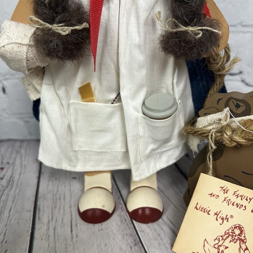 Vtg Ladie & Friends Lizzie High Wooden Figurine Addie High Nurse Dog Orig Tag - Picture 3 of 14