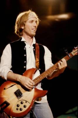 Ttom Petty Performing Rickenbacker 660 12 String Guitar 1990s Old Music Photo