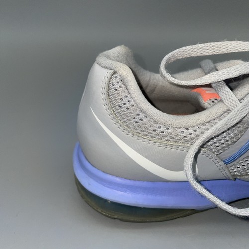Nike Air Max Dynasty Womens Sz 8.5 Running Shoes Grey purp 8167-48-004 - Picture 3 of 24