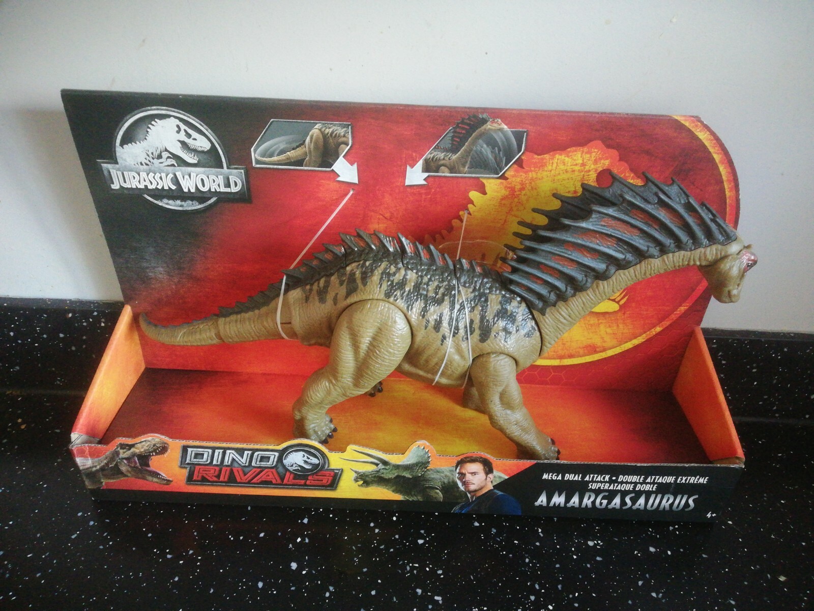 dual attack amargasaurus