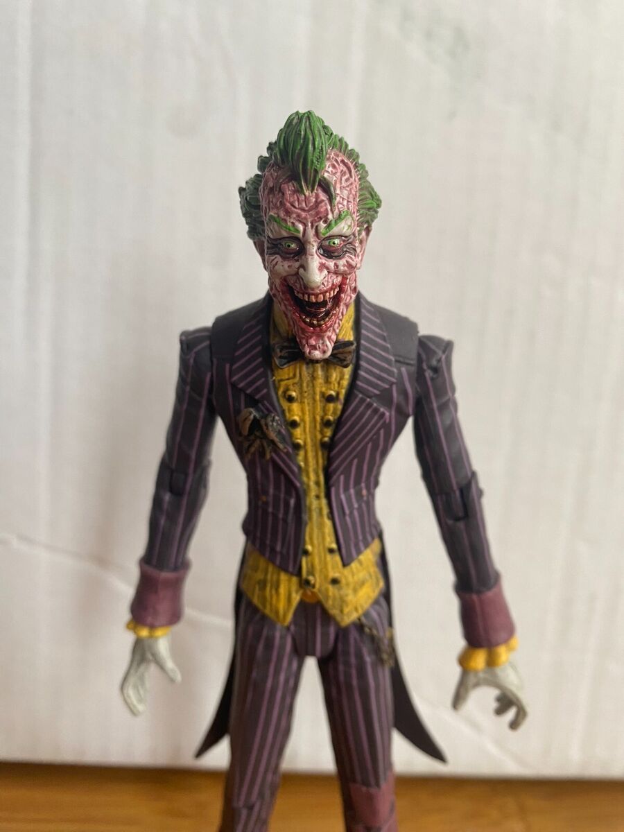 DC DIRECT BATMAN ARKHAM CITY SERIES THE JOKER SICKENED DC DIRECT BATMAN ARKHAM CITY SERIES THE JOKER SICKENED