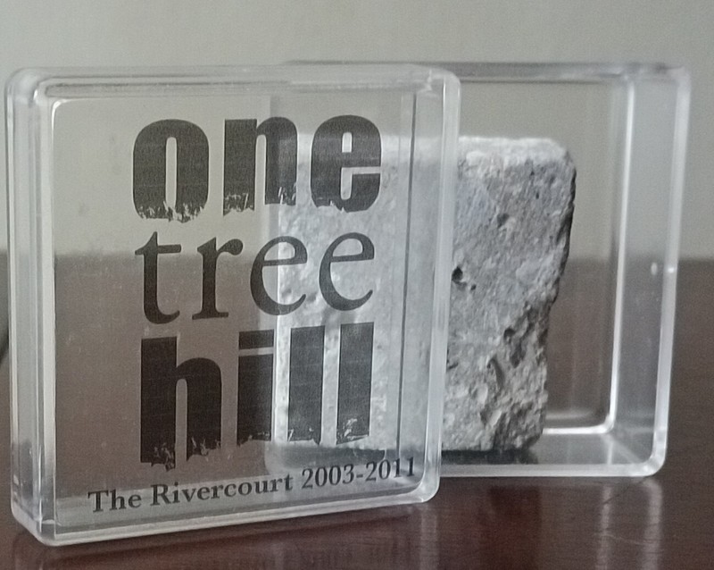 One Tree Hill River Court Piece-REAL TV Prop in Collectible Box-OTH Rivercourt